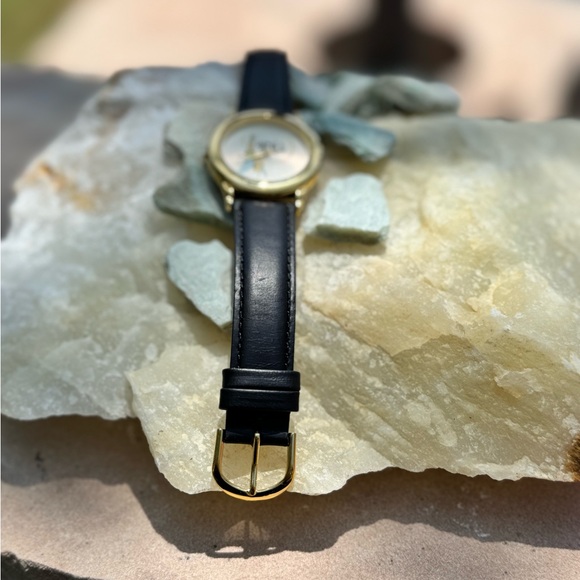 An EXCLUSIVE TINKER BELL Disney Auctions Limited Edition 100 Relic “TINK” Watch - Picture 5 of 12